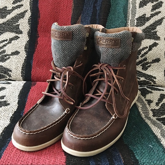 Sperry Shoes - Sperry Leather lace up booties